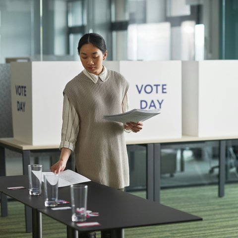 pexels-edmond-dantes-7103095