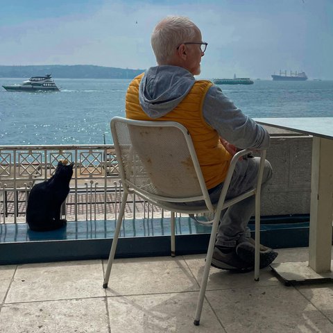 pexels-seyma-gul-83912873-31499489